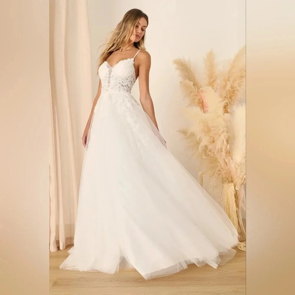 Lulus Height of Love White Embroidered Beaded Backless A-Line Gown Wedding - Picture 2 of 14